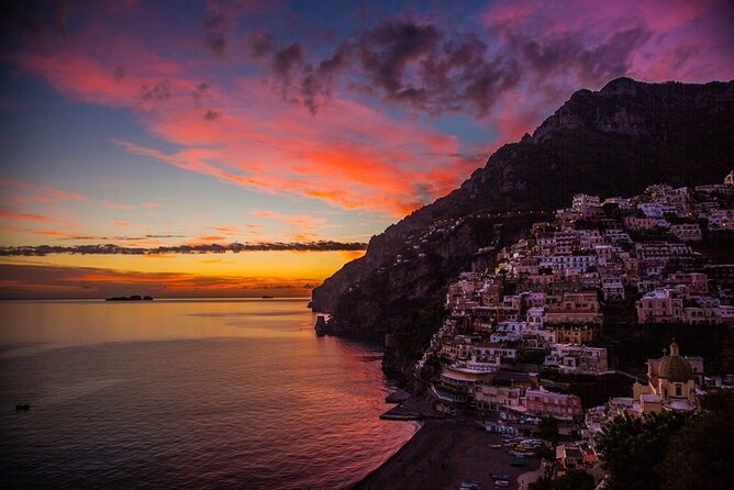 2 Hours Sunset Cruise of Positano - Why the sunset timing matters