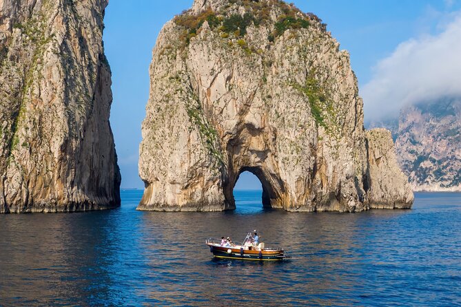 3-hour private boat tour of Capri - What three hours feels like on the water