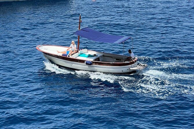 3 hour private boat tour on the island of Capri - The Blue Grotto: special, popular, and not guaranteed