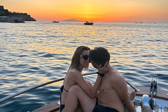 3-Hour Private Sunset Boat Tour in Sorrento - Service From the Captain and Vittoria