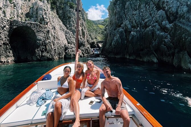 4 Hour Private Boat Tour of Capri - What this private Capri boat trip is really like