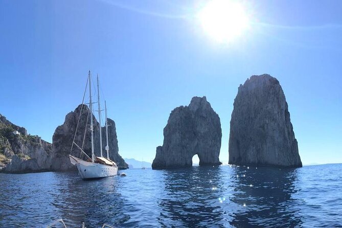 A special 2 days Mini Cruise: Capri Island and the Amalfi Coast - Sleeping at Marina Grande in Capri