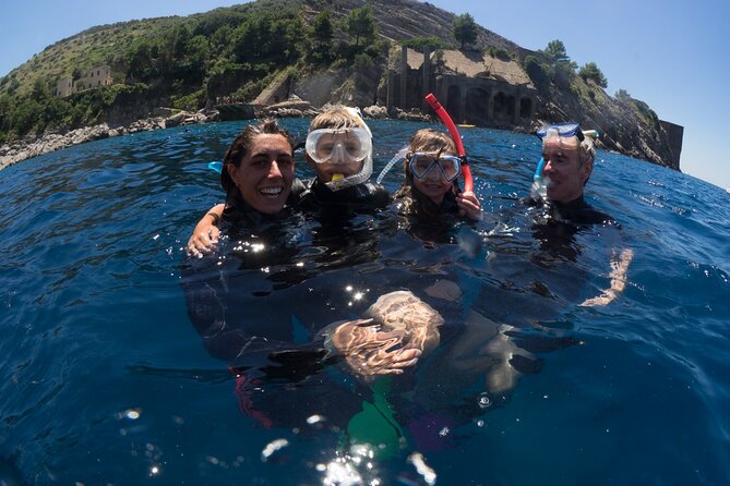 Afternoon snorkelling guided by a marine biologist in Sorrento - Key points to know before booking