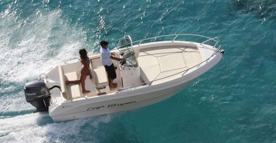 Amalfi: boat rental no license - Setting your own route toward Capri
