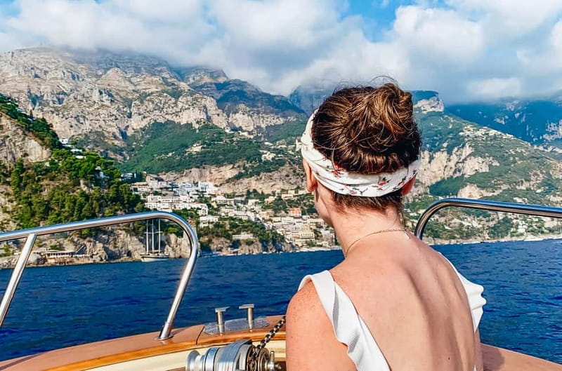 Amalfi Coast: Boat and Snorkeling Tour with Fruit & Drinks - Fruit, prosecco, and a relaxed break on deck