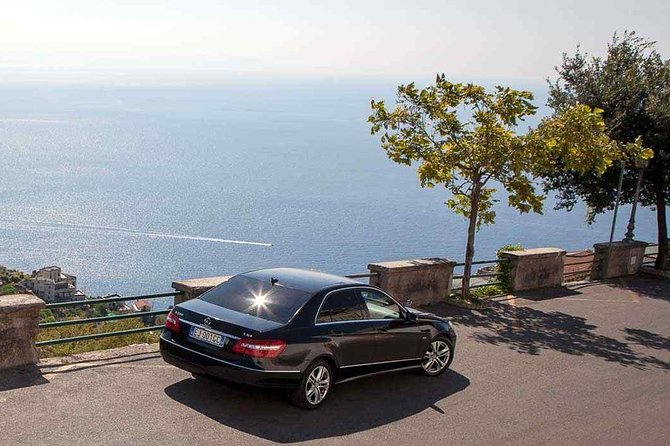 Amalfi coast day tour from Sorrento with an English speaking private driver - Positano is your main town walk