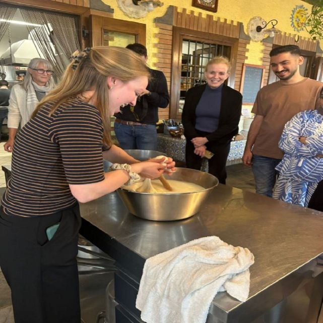 Amalfi Coast: Half-Day Farmhouse Cooking Class - Stretching mozzarella the old-fashioned way