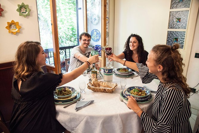 Amalfi Coast Home Dining & Cooking Demo - Cooking in a Positano Home Instead of Eating Out