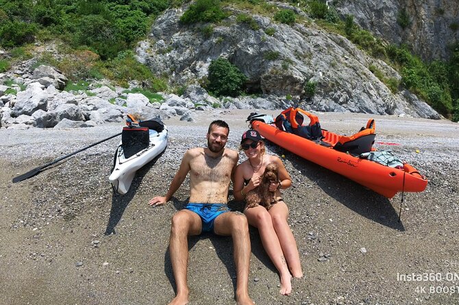 Amalfi Coast Kayak & Snorkeling Tour to the Pandora's Cave - What the guide adds to the trip