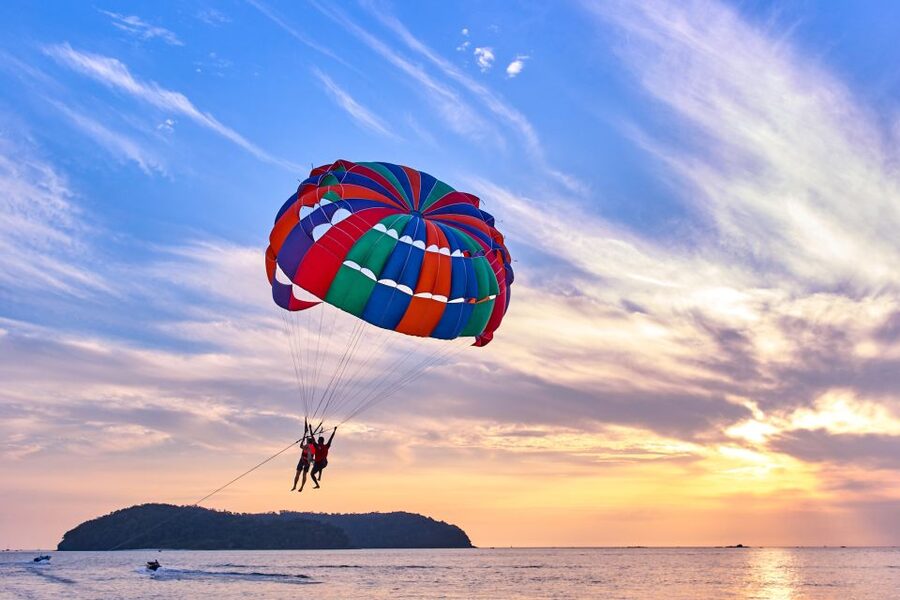 Amalfi Coast: Parasailing Flight Adventure - Why the boat time matters