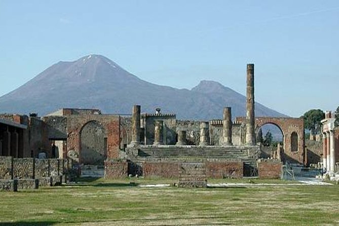 Amalfi Coast: Pompeii Small Group with Skip the Line Tickets - The cameo workshop adds a short local stop