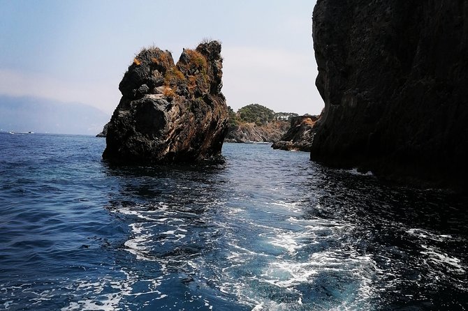 Amalfi Coast Private Boat Tour From Praiano or Positano - What the captain adds to the day