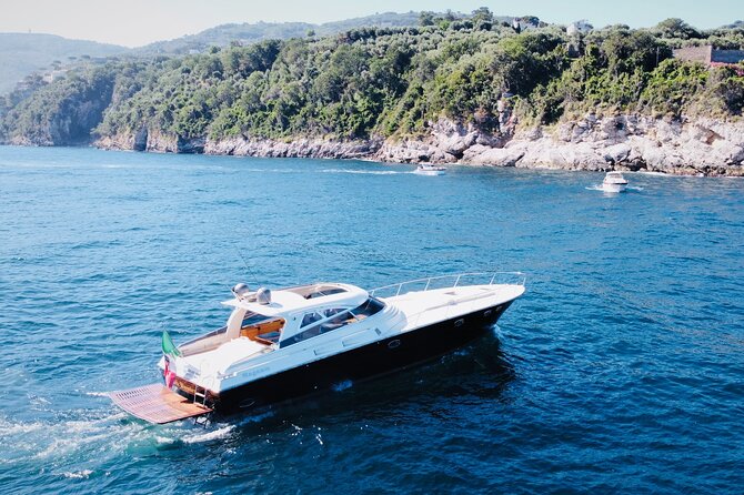 Amalfi Coast Private Yacht Cruise: Explore Positano and Amalfi! - Passing Li Galli and the smaller coastal villages