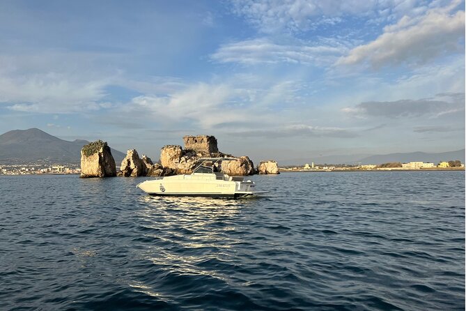 Amalfi Coast Sharing boat tour from Sorrento - Massa Lubrense and Punta Campanella