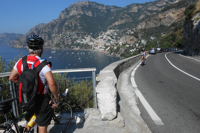 Amalfi Drive cycling tour - Positano and your free time