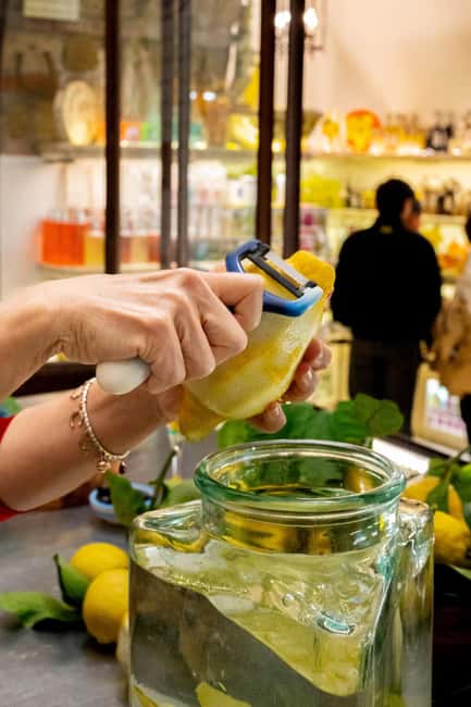 Amalfi: Limoncello Factory Visit with Instructor and Tasting - Lemon cake, biscuits, and Clara’s kitchen