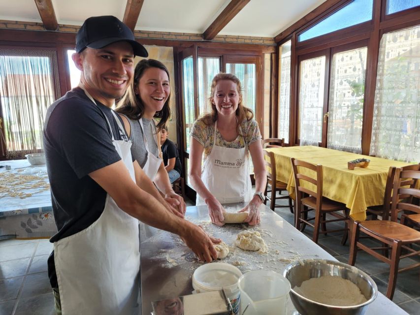 Amalfi: Make tagliatelle, mozzarella and tiramisù - The final meal, with everything you made