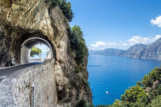 Amalfi, Positano & Ravello small group tour from Sorrento with lunch - Driver, guide, and communication