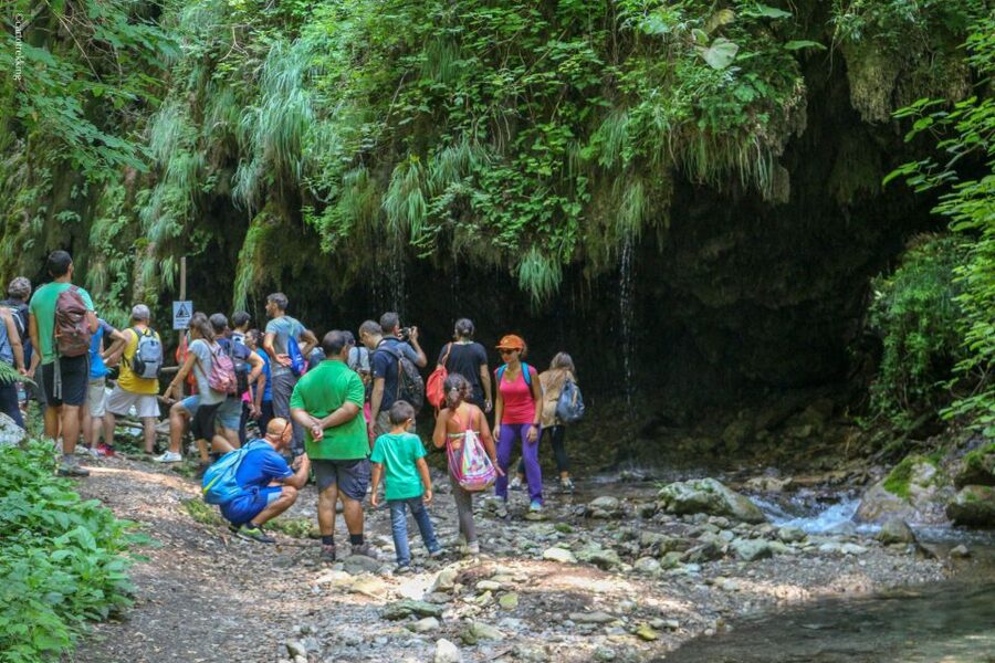 Amalfi: Private Valley of the Mills Nature Reserve Tour - Key points at a glance