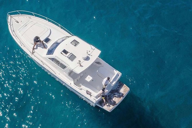 Amazing Private Tour of Capri - The captains and the human side of the trip