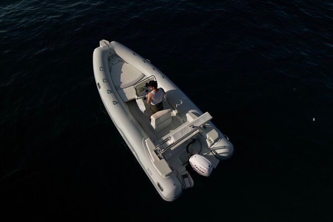 Boat rental from Marina Grande di Sorrento - Why this Sorrento boat rental is different