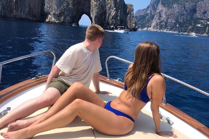 Boat Tour of the Caves on the Island of Capri - Price and the value of the two-hour route