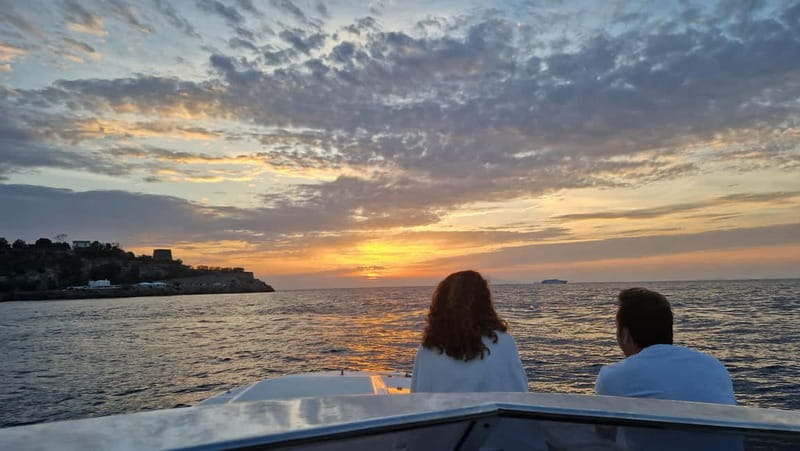 Capri : 2 Hours Private Boat from Capri - Tiberio’s Jump and Capri’s Roman Past