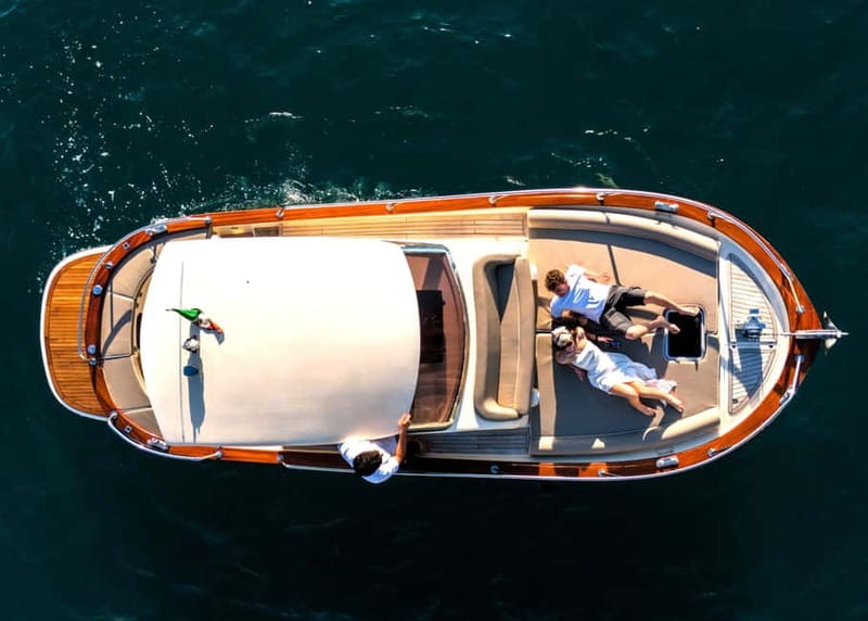 Capri : 2 Hours Private Boat from Capri - Faraglioni Rocks and Casa Malaparte
