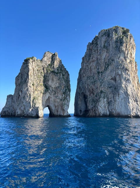Capri: 3-Hour Private Boat Tour with Blue Grotto Visit - Entering the Blue Grotto when conditions are right