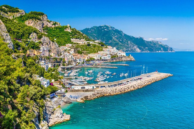 Capri and the Blue Grotto Day Trip from Sorrento - What the guide adds, and where the tour feels thin