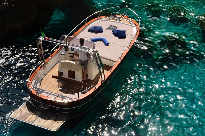 Capri boat excursion - What $168.03 buys you