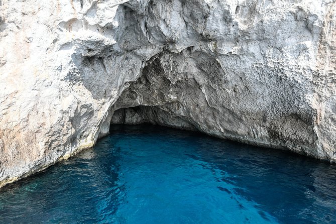 Capri Boat & Land Tour from Sorrento with Limoncello Tasting - Touring Capri’s grottoes and cliffs