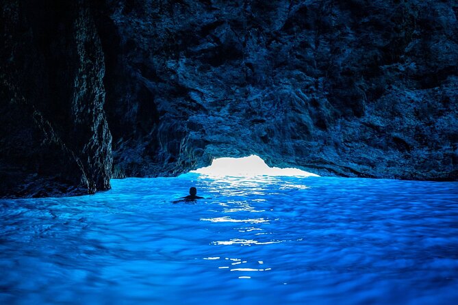 Capri Boat Tour and Blue Grotto Visit - Punta Ventroso brings the food and the pause