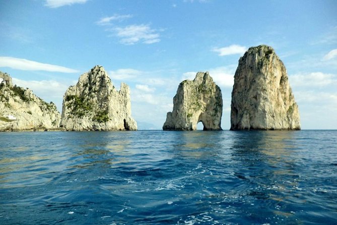 Capri: Boat Tour, Priority Tickets & Blue Grotto (Optional) - What you see along the circular route