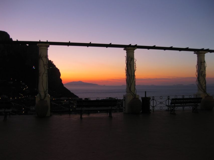 Capri: Day & Night Boat Tour - What the small group means on the boat