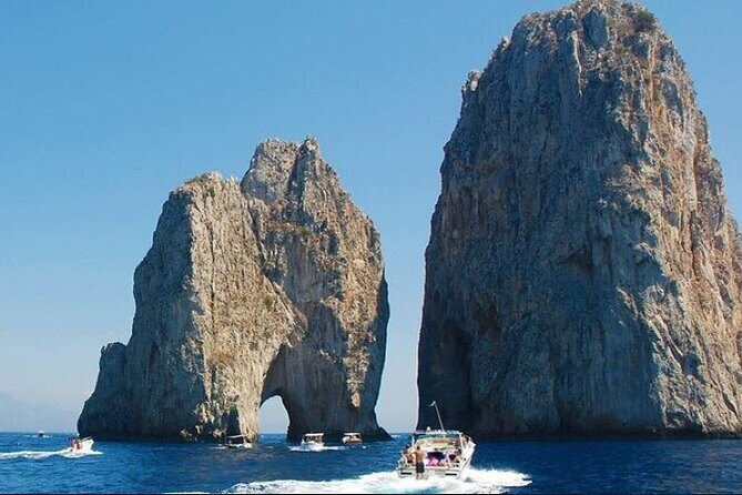 Capri Deluxe/First to Blue Grotto/from Sorrento Positano & Amalfi - The two-hour boat ride around Capri