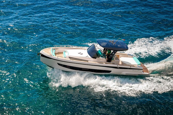 Capri: discover the beauties of the island aboard a Luxury Boat - Punta Carena and the Blue Grotto choice
