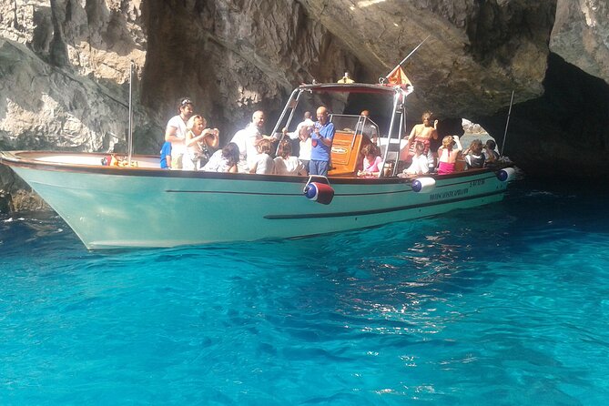 CAPRI - DIY Day Trip Package - BoatTour, BlueGrotto,Bus&Lunch - Claiming your tickets at Pier Number 0