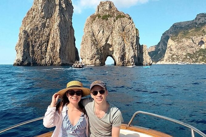 Capri enjoy the Dolce Vita by boat for 4 unforgettable hours! - Marina Piccola and shade beneath the Faraglioni