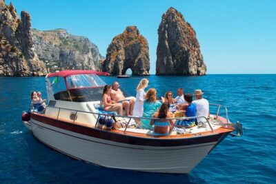 Capri Guided Boat Experience with Island Exploration and Transfer