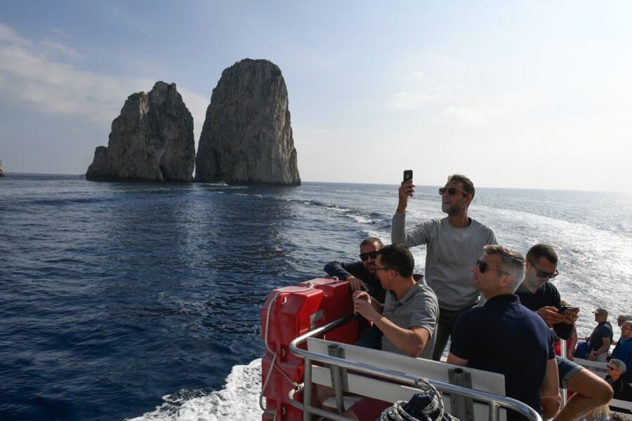 Capri: Guided Capri and Anacapri Experience - Crossing to Anacapri by semi-private minibus