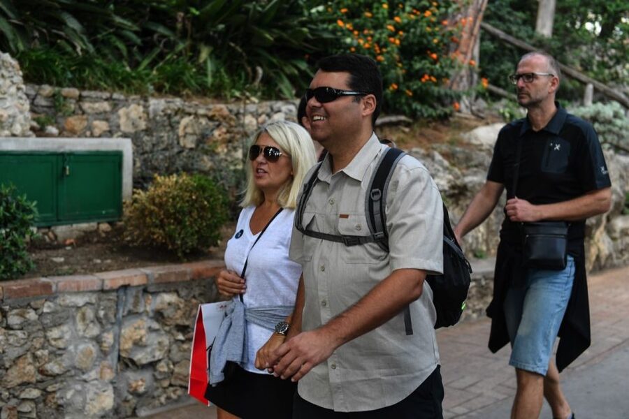 Capri: Guided Capri and Anacapri Experience - Villa San Michele and the climb toward Mount Solaro