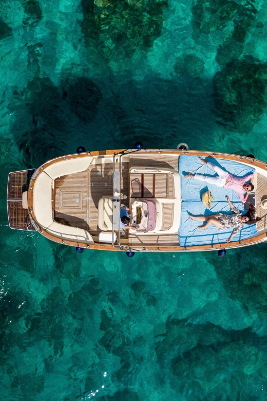 Capri: Half-Day Private Customizable Cruise with Snorkeling - Choosing your four-hour route around Capri