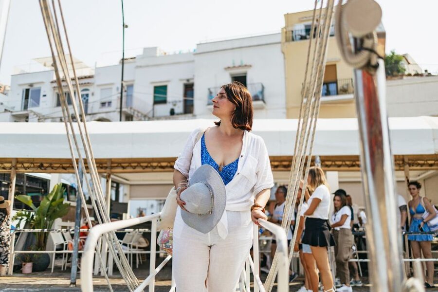 Capri: Island Boat Trip with Grottos - Marina Piccola and the Arches of Love