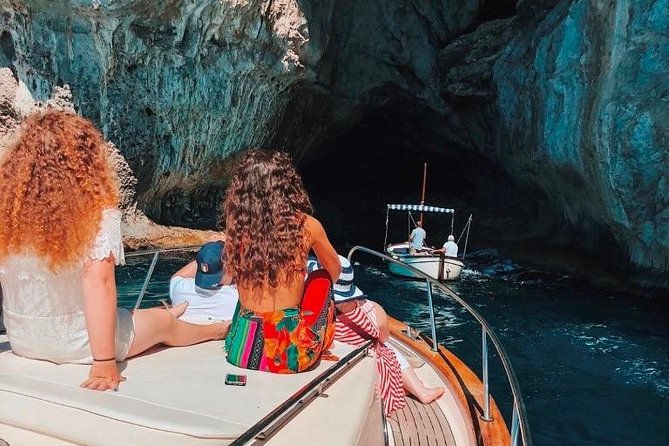 Capri Island Private Tour - Lunch by the sea, then time on Capri
