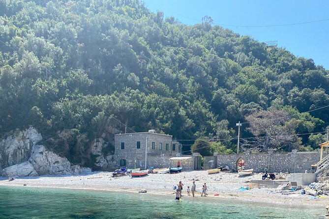Capri-Positano Private Yacht tour from Sorrento,Positano or Capri - Three hours in Capri