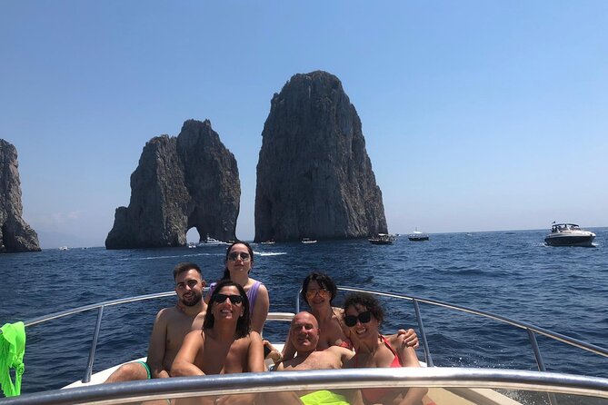 Capri Private all inclusive Boat Tour with City Exploration - Key points to know before booking