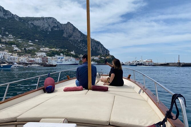Capri Private Boat Tour from Capri (3 Hours) with Blue Grotto - The price and what you are really buying