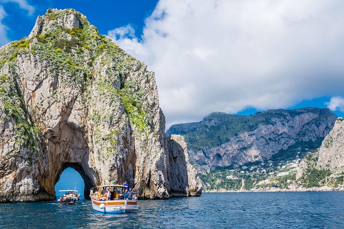 Capri Private Boat Tour from Sorrento, Positano or Amalfi - The ride to Capri and the first views