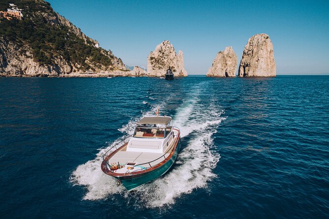 Capri Private Boat Tour from Sorrento, Positano or Naples - The Blue Grotto choice requires patience